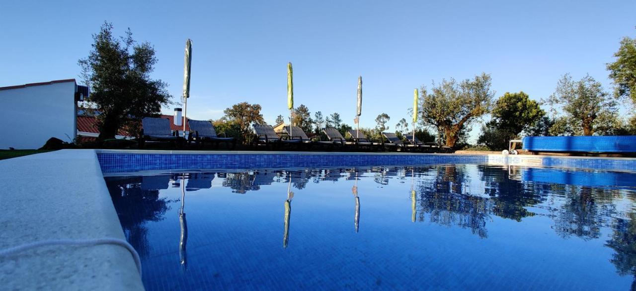 Poco E Meio - Padel & Pool Santiago da Guarda ภายนอก รูปภาพ