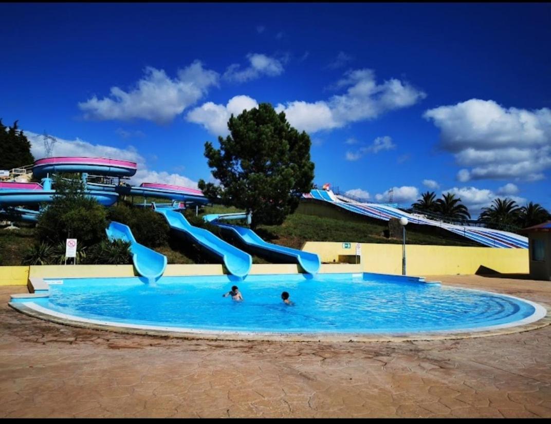 Poco E Meio - Padel & Pool Santiago da Guarda ภายนอก รูปภาพ